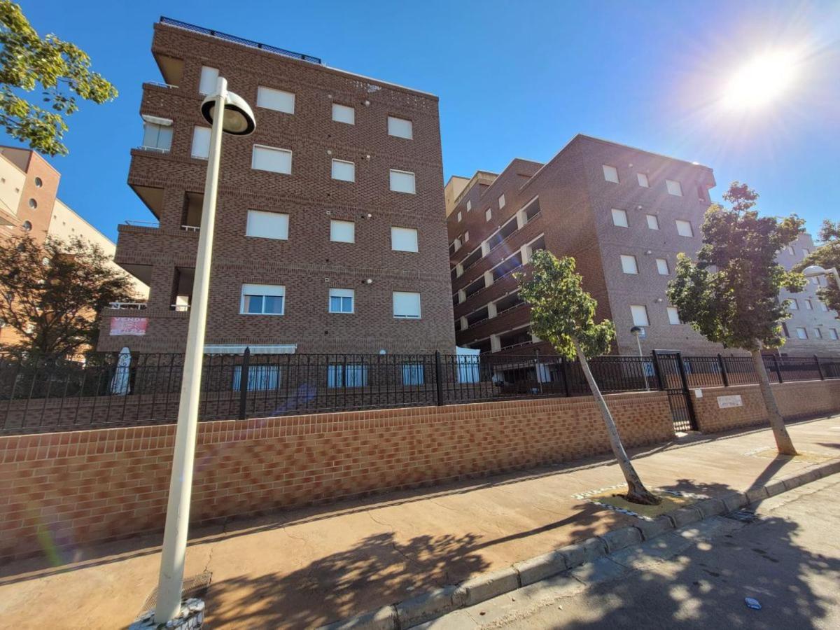 Schoene Ferienwohnung Ca. 350M Vom Strand Entfernt Oropesa del Mar Dış mekan fotoğraf
